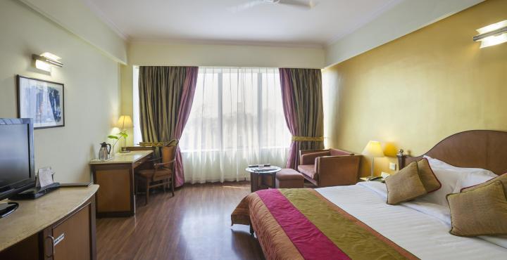 The Piccadily Lucknow Exterior foto
